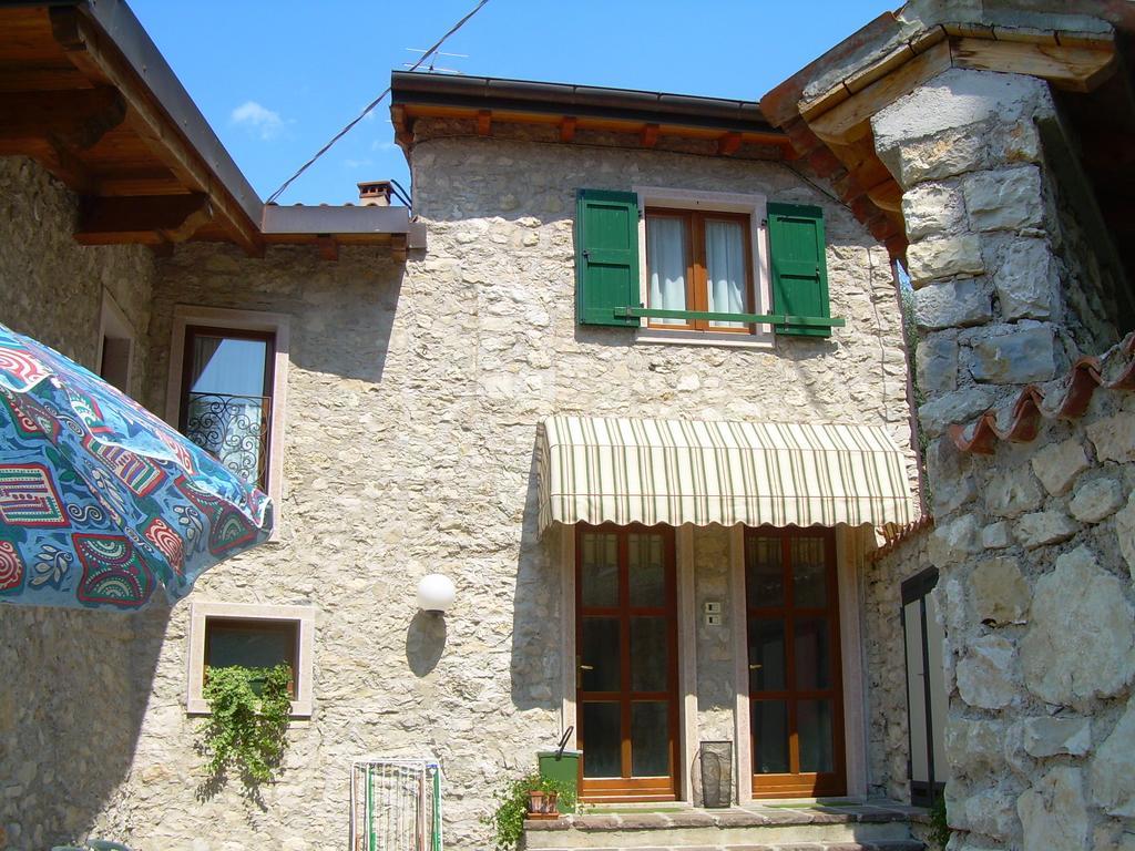 Casa Margherita Brenzone sul Garda Pokoj fotografie